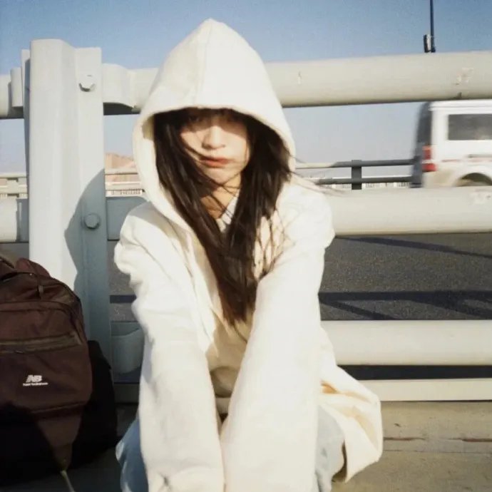 泰勒·汤姆林森：瞧你内样