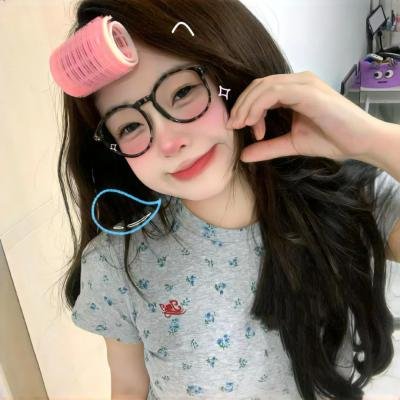 背后的她，眼前的我