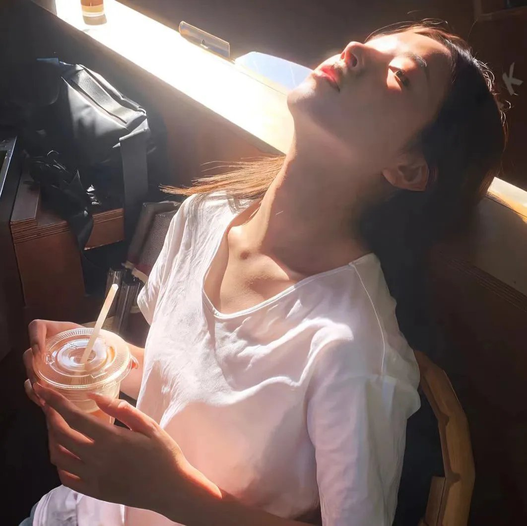 科特·柯本：烦恼的蒙太奇